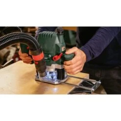 Bosch Défonceuse POF 1400 ACE -Magasin D'Outils Électriques 10818423 5