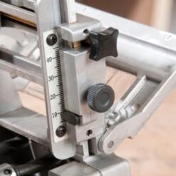 Chevilleuse Tourillonneuse électrique TRITON 710 W -Magasin D'Outils Électriques 12078262 4