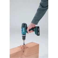 Perceuse Visseuse à Percussion MAKITA HP457DWE10 + Kit D'accessoires - 18V - 1.5Ah 7 Perceuse Visseuse à Percussion MAKITA HP457DWE10 + Kit D'accessoires - 18V - 1.5Ah -Magasin D'Outils Électriques 14708997 3