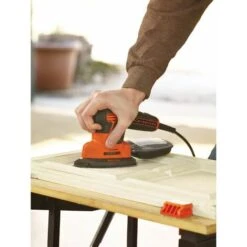 Black & Decker Ponceuse Mouse Filaire 120W Avec Accessoires BLACK+DECKER KA2000-QS -Magasin D'Outils Électriques 34599556 3