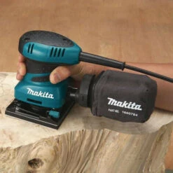 Ponceuse Vibrante 200 W - MAKITA BO4555 11 Ponceuse Vibrante 200 W - MAKITA BO4555 -Magasin D'Outils Électriques 46751709 5