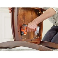 Black & Decker Tournevis électrique 3.6V + Coffret 31 Embouts De Vissage - BLACK+DECKER BDCSFS30C-QW -Magasin D'Outils Électriques 48738036 5